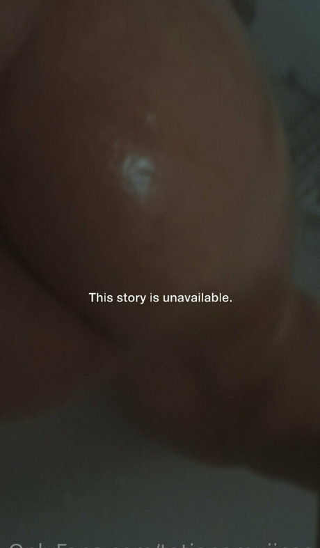 Foto di nudo di fuga di OnlyFans di Tatianamujicaa