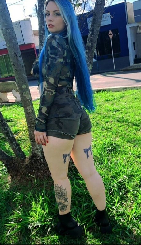 Ellen Natalia