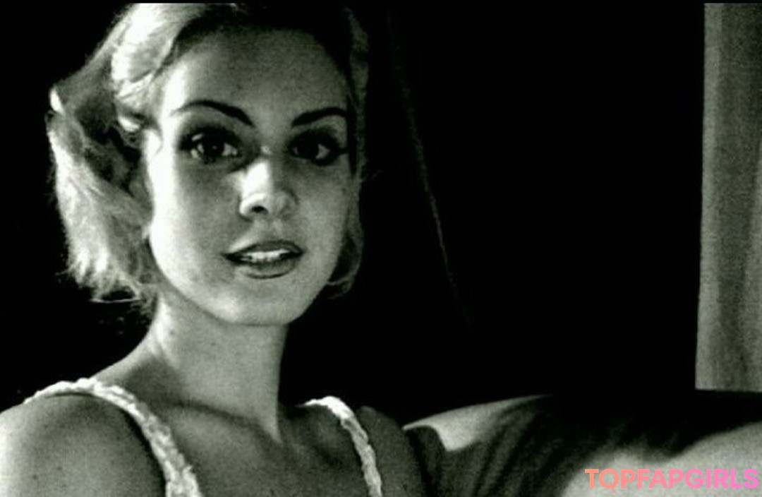 Foto di nudo di fuga di OnlyFans di Lana Del Rey #384 Foto di nudo di fuga di OnlyFans di Lana Del Rey #384