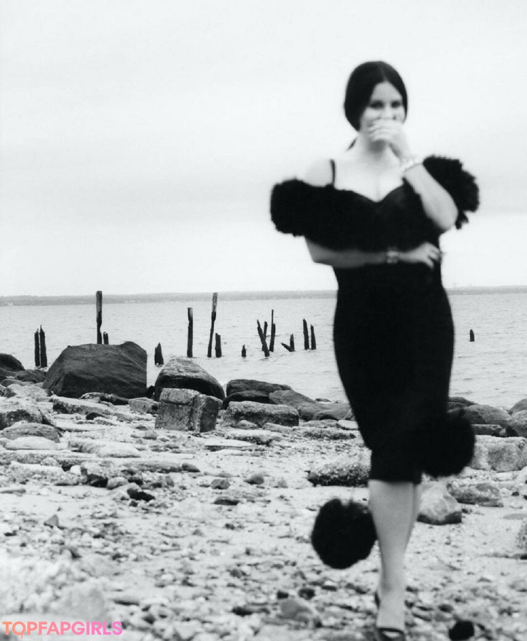 Foto di nudo di fuga di OnlyFans di Lana Del Rey #50 Foto di nudo di fuga di OnlyFans di Lana Del Rey #50