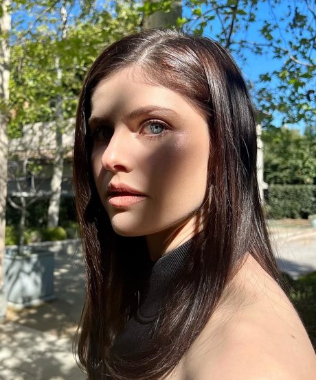 Alexandra Daddario