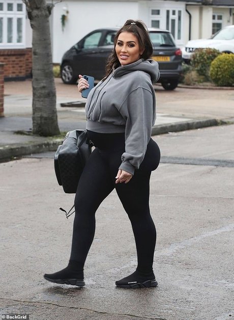 Foto di nudo di fuga di OnlyFans di Lauren Goodger