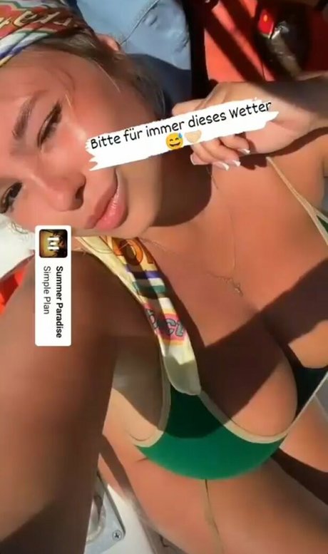 Foto di nudo di fuga di OnlyFans di Katyshka2208