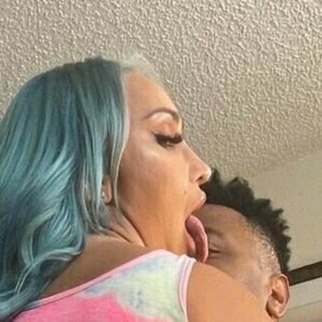 Foto di nudo di fuga di OnlyFans di Ninasworld
