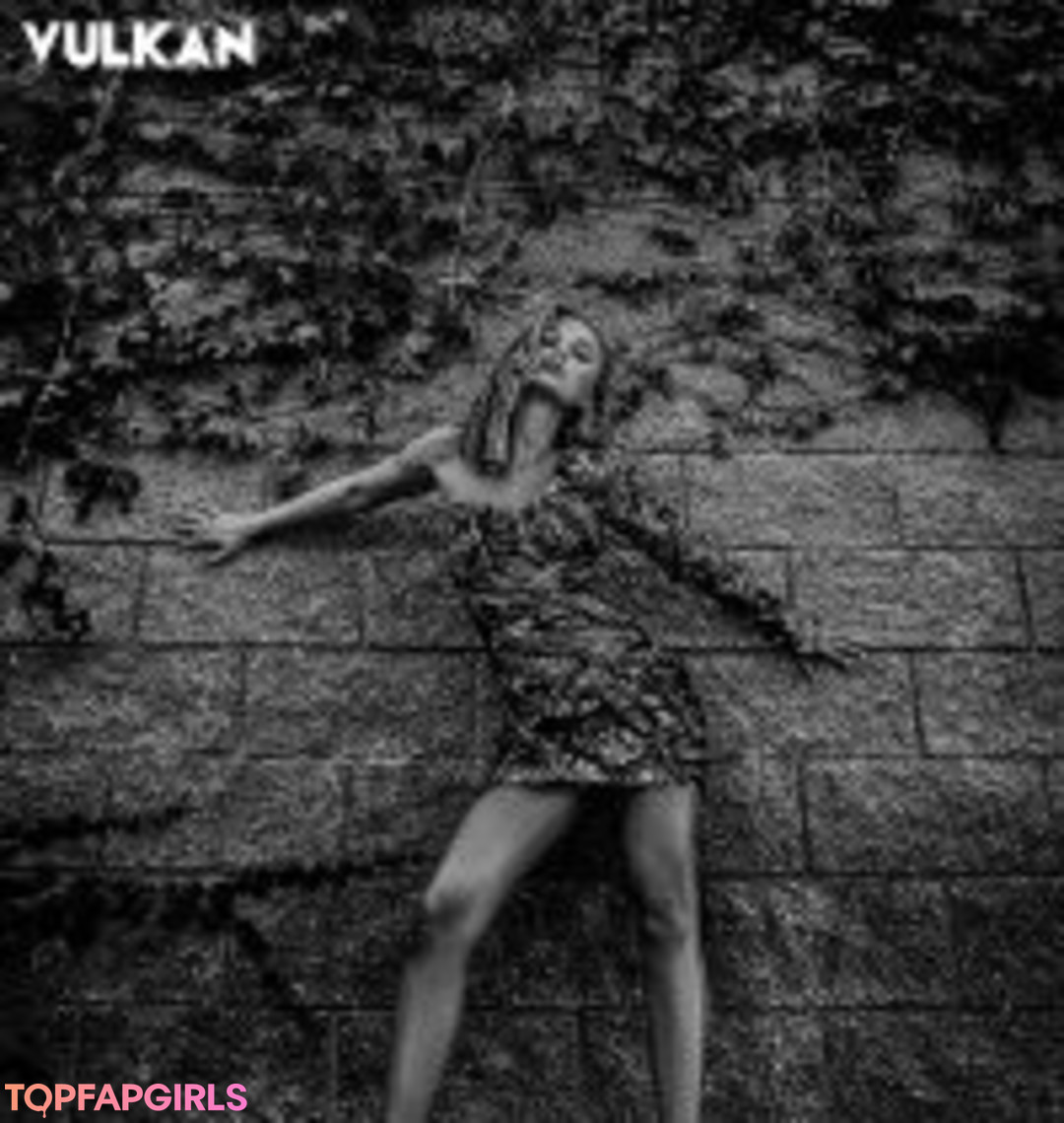 Foto di nudo di fuga di OnlyFans di Madison Iseman #11 Foto di nudo di fuga di OnlyFans di Madison Iseman #11