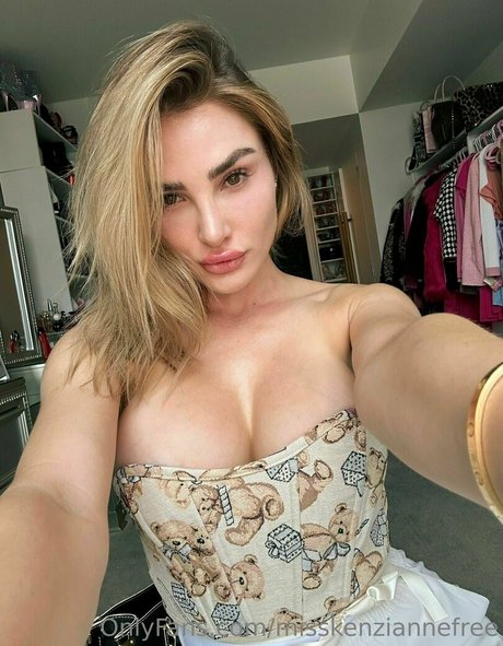 Foto di nudo di fuga di OnlyFans di Misskenziannefree