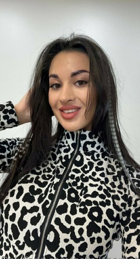 Linda_pretty