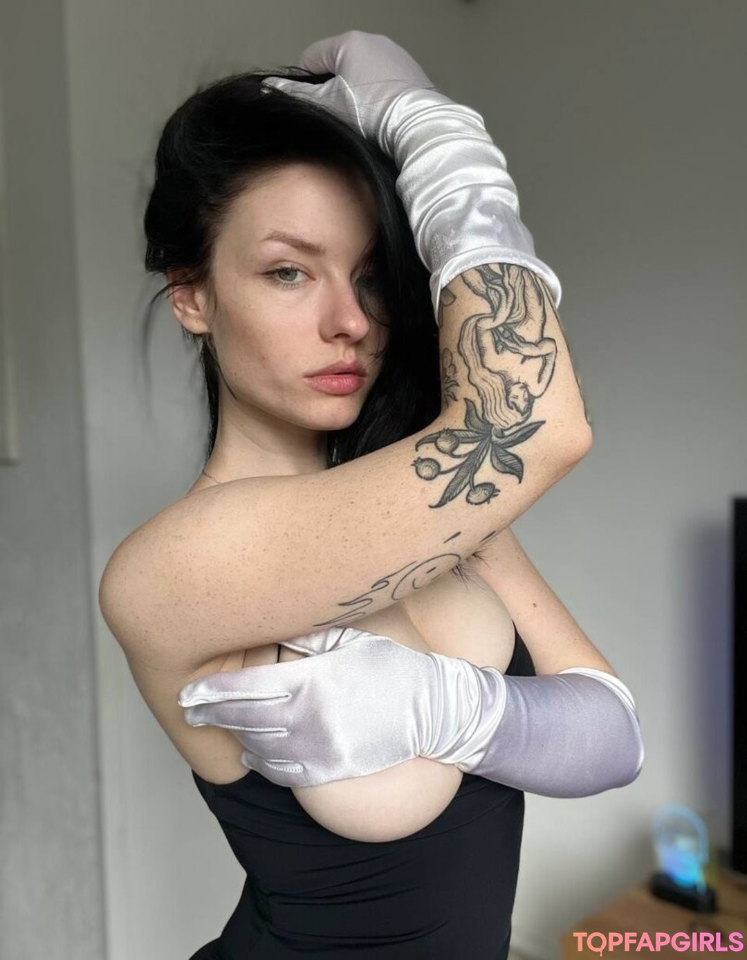 Foto di nudo di fuga di OnlyFans di Innervus #1132