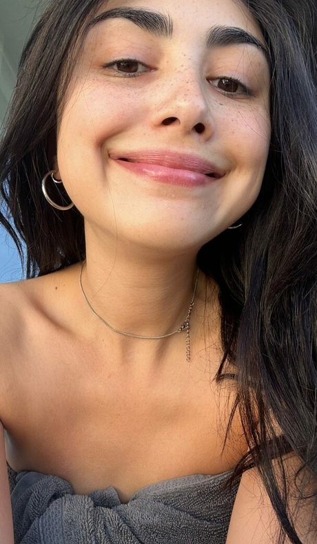 Alexa Mansour