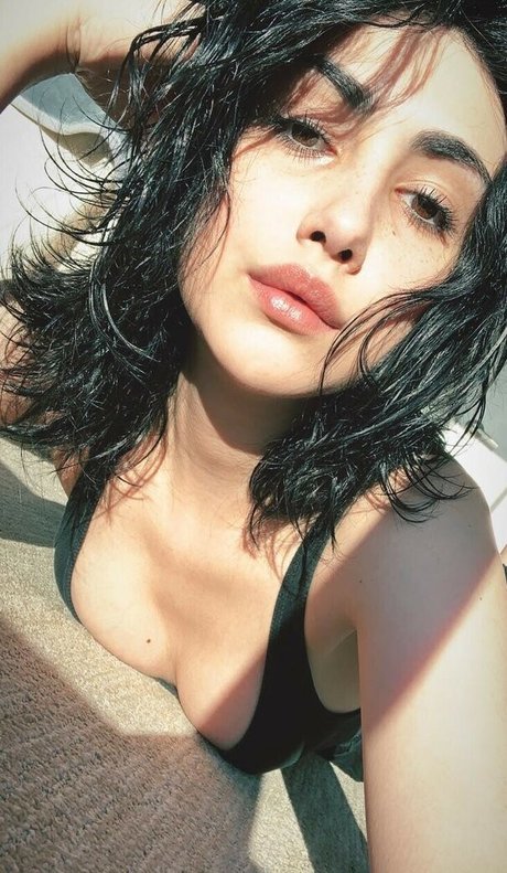 Alexa Mansour