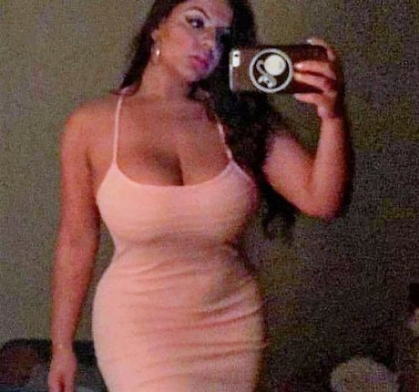 Foto di nudo di fuga di OnlyFans di Iloveteniah