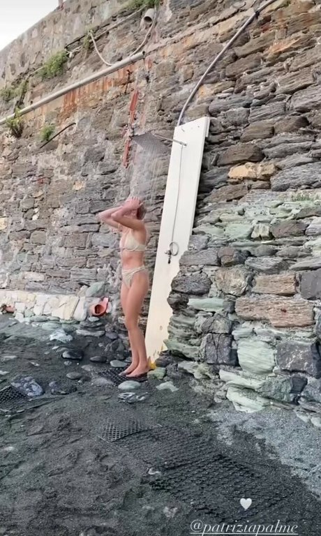 Foto di nudo di fuga di OnlyFans di Katrin Palme