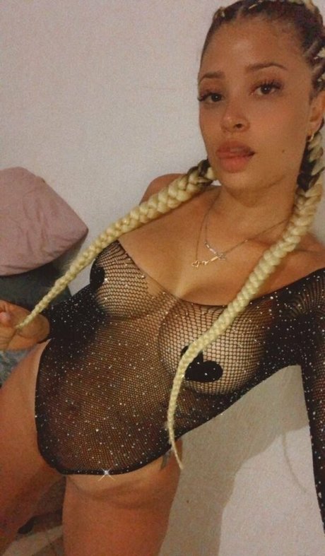 Foto di nudo di fuga di OnlyFans di Linda Gley