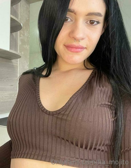 Foto di nudo di fuga di OnlyFans di Fiamojito