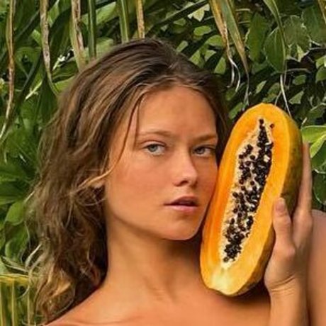 Foto di nudo di fuga di OnlyFans di Tanya Kozina