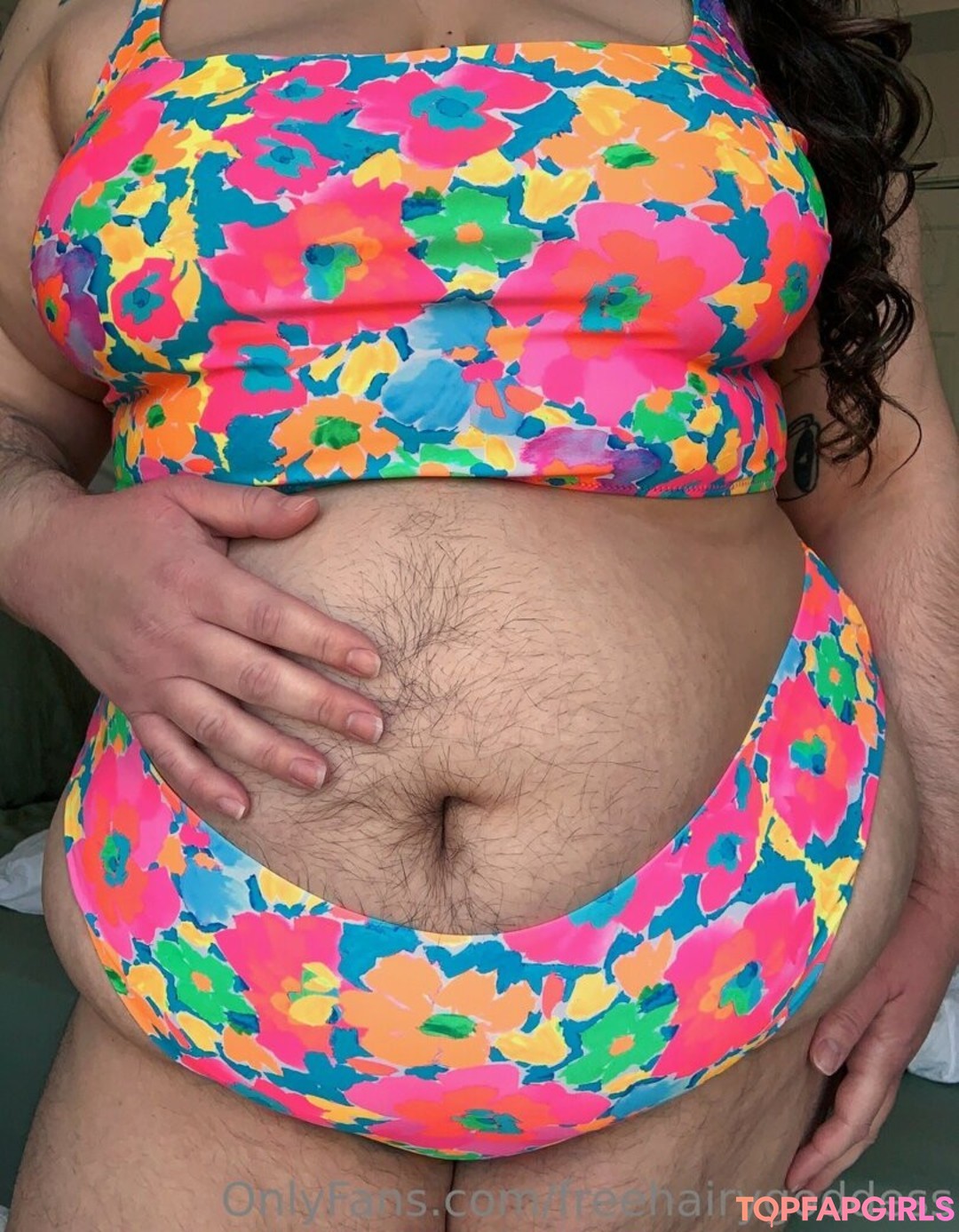 Foto di nudo di fuga di OnlyFans di Freehairygoddess #4 Foto di nudo di fuga di OnlyFans di Freehairygoddess #4