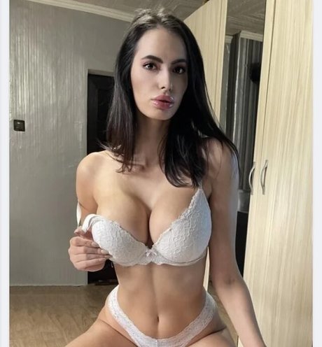 Foto di nudo di fuga di OnlyFans di Bilyana Pasheva