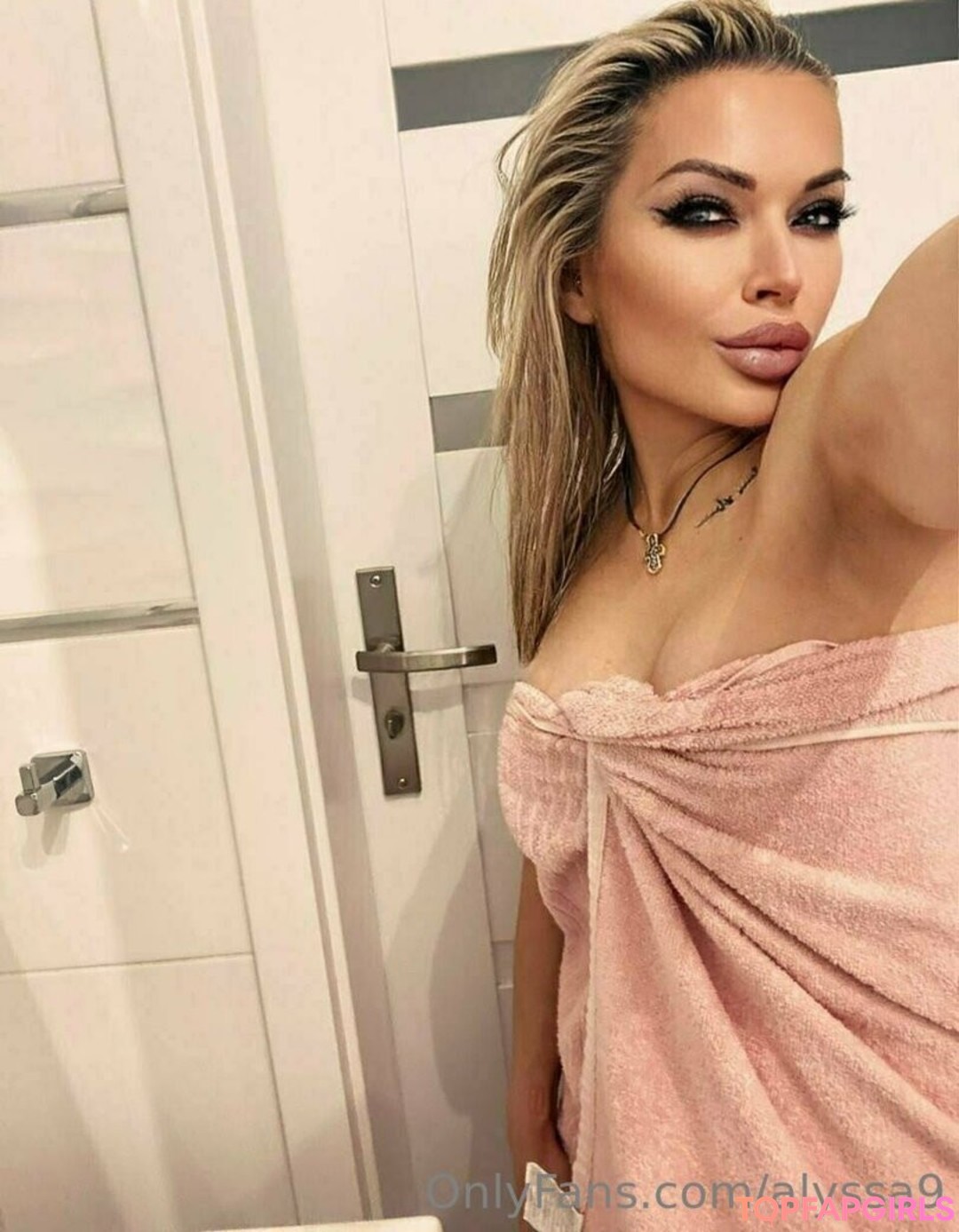 Foto di nudo di fuga di OnlyFans di Alyssa9 #1654