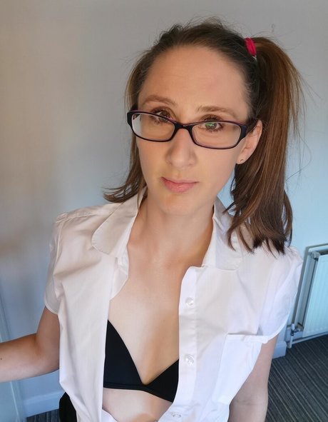 Foto di nudo di fuga di OnlyFans di Aprilrosejonesx