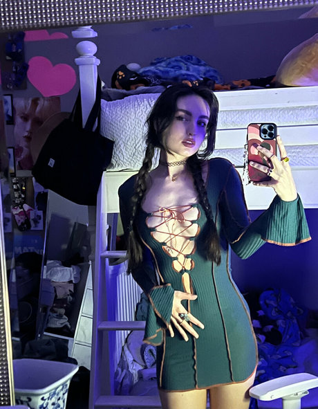 Beebee Asmr