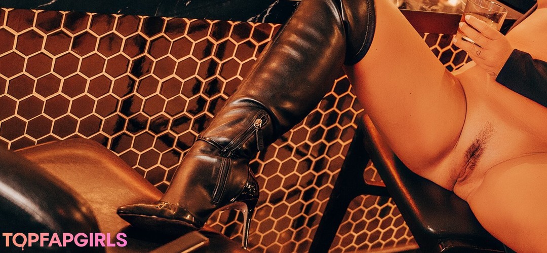 Foto di nudo di fuga di OnlyFans di Vivi Fernandez #1208