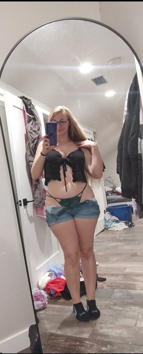 Foto di nudo di fuga di OnlyFans di Rawpunzel