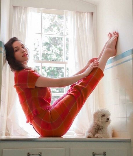 Grace Caroline Currey