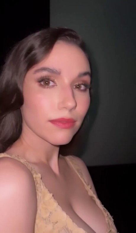 Grace Caroline Currey