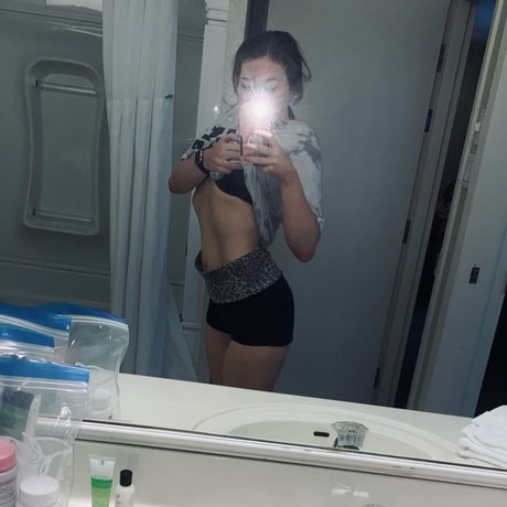 Foto di nudo di fuga di OnlyFans di Idkkat95