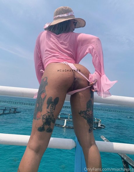 Foto di nudo di fuga di OnlyFans di Miachava
