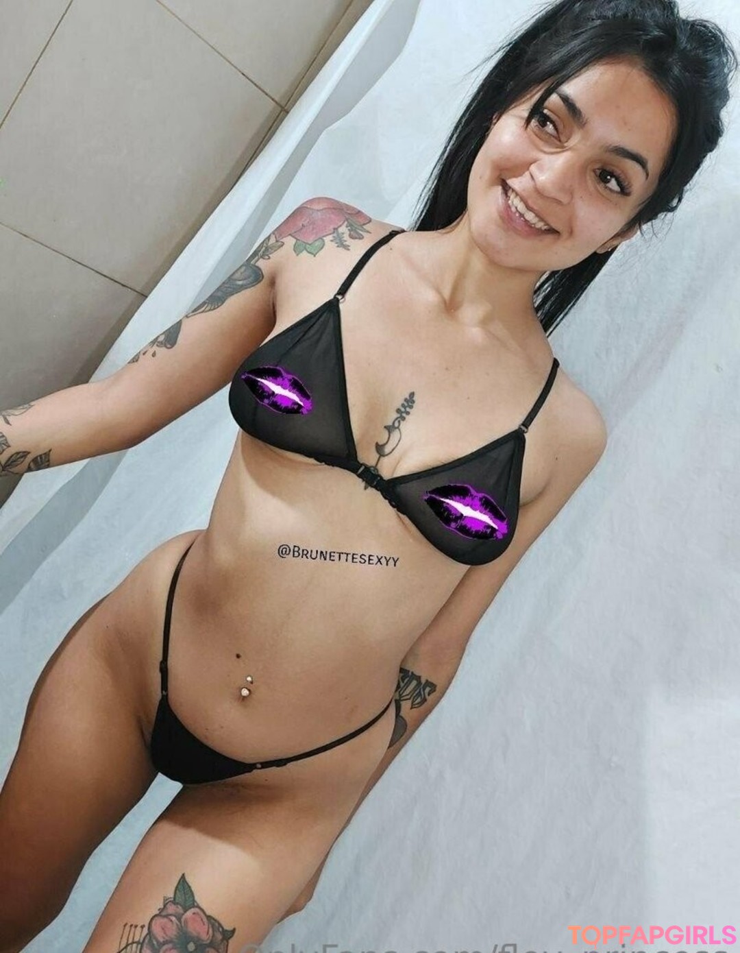 Foto di nudo di fuga di OnlyFans di Flovprincess #1100