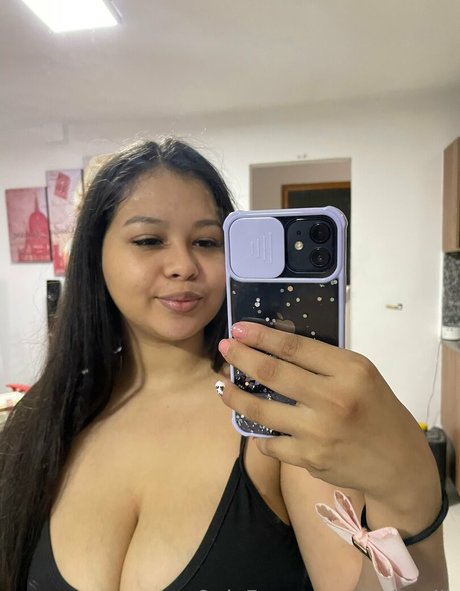 Foto di nudo di fuga di OnlyFans di Karlamilk