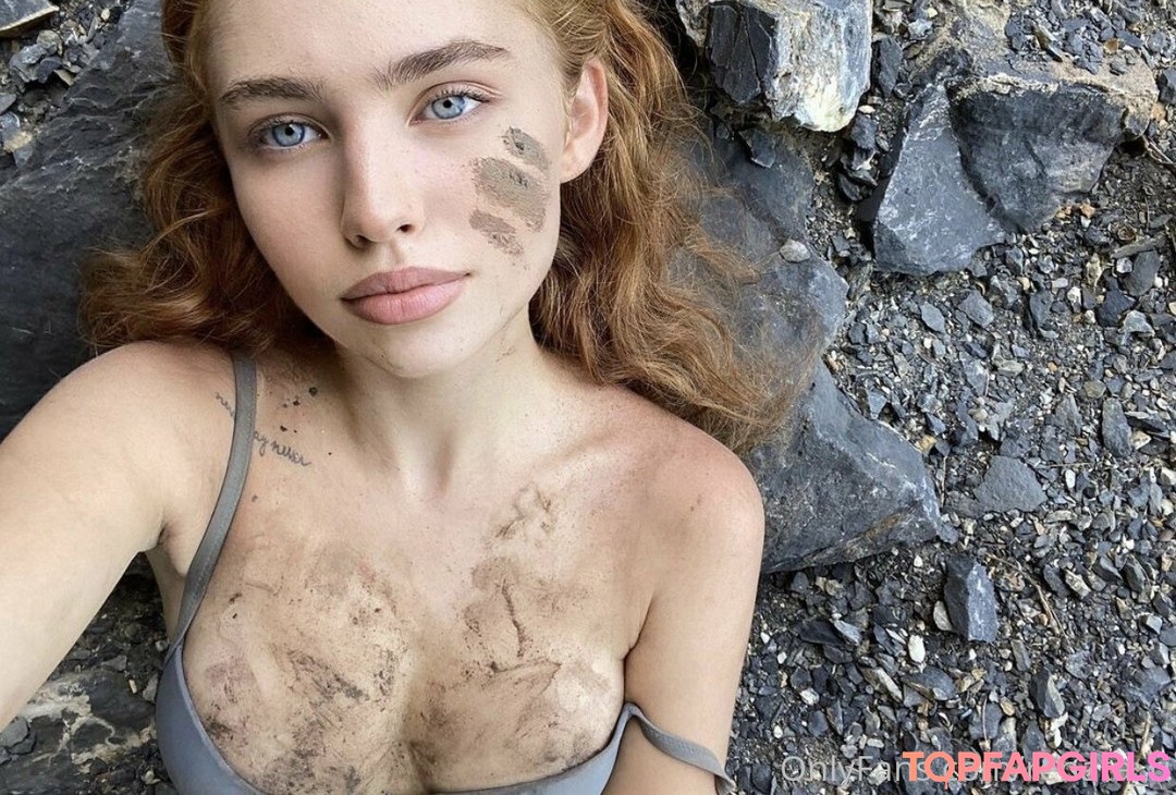 Foto di nudo di fuga di OnlyFans di Renata Ri #161 Foto di nudo di fuga di OnlyFans di Renata Ri #161