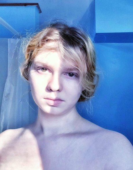 Foto di nudo di fuga di OnlyFans di Lyrictiana