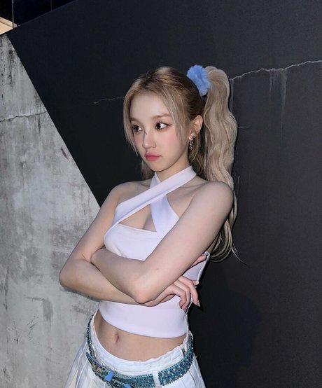 WomenK-pop