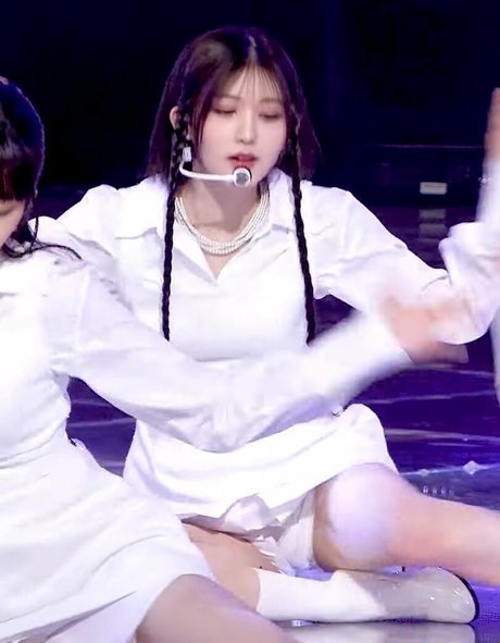 WomenK-pop