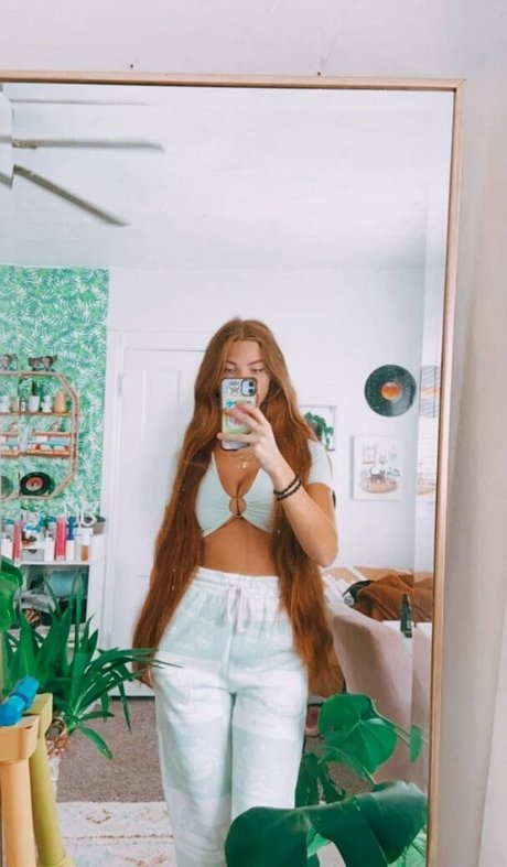 Foto di nudo di fuga di OnlyFans di Ckalifornia