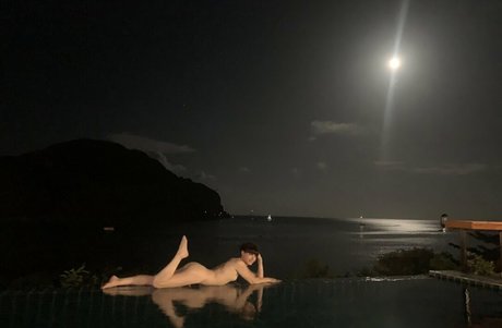 Foto di nudo di fuga di OnlyFans di Natalie Mars