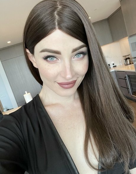 Natalie Mars
