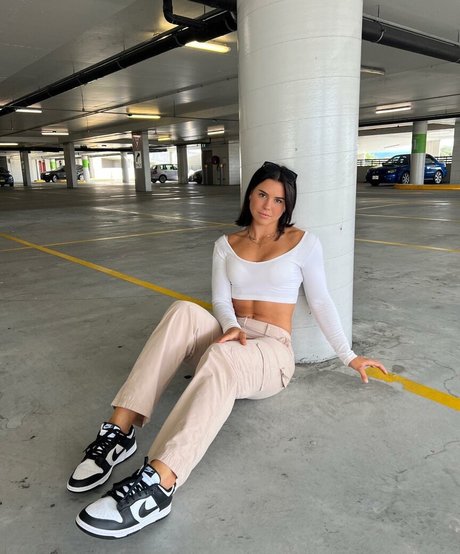 Desi Johnson
