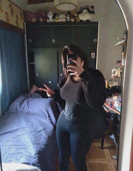 Foto di nudo di fuga di OnlyFans di Aby Dazai