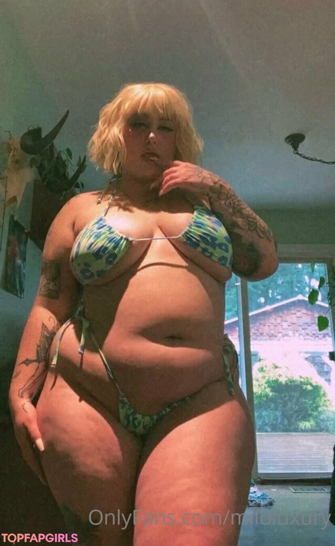 Foto di nudo di fuga di OnlyFans di Bbwgoddessmilo #77 Foto di nudo di fuga di OnlyFans di Bbwgoddessmilo #77