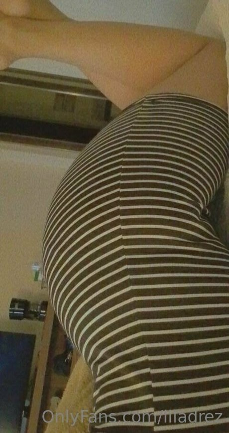 Foto di nudo di fuga di OnlyFans di Liladrez