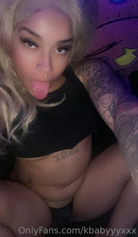 Foto di nudo di fuga di OnlyFans di Kbabyyyxxx