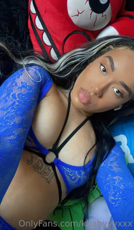 Foto di nudo di fuga di OnlyFans di Kbabyyyxxx