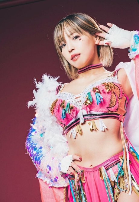 Mina Shirakawa