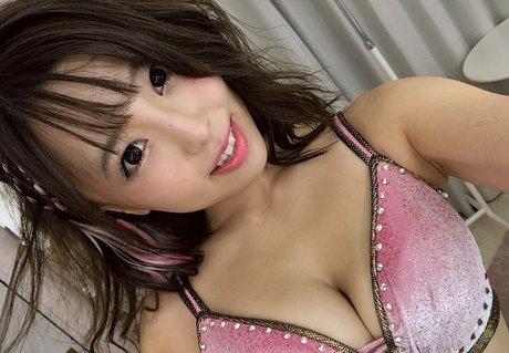 Mina Shirakawa