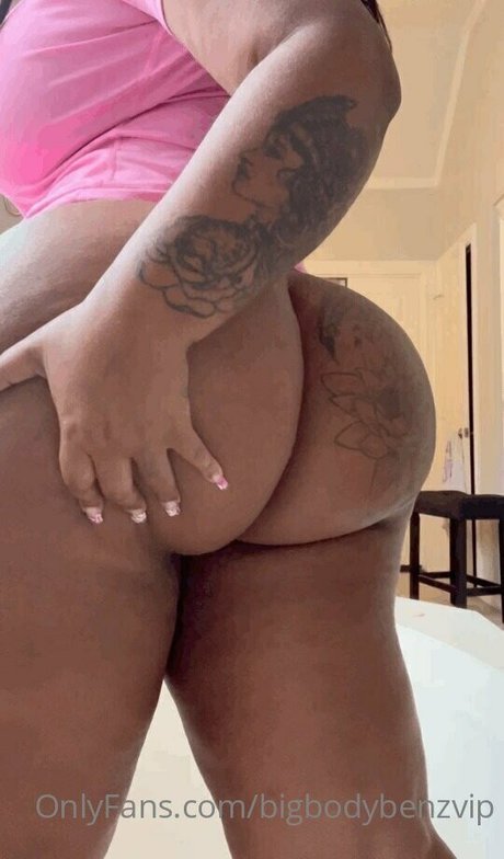 Foto di nudo di fuga di OnlyFans di Bigbodybenzvip
