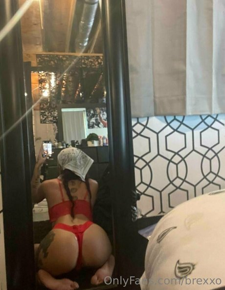 Foto di nudo di fuga di OnlyFans di Brexxo