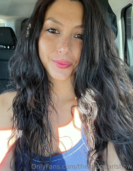 Foto di nudo di fuga di OnlyFans di Thelolapearlshow